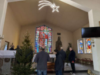 Strojenie kościoła na Boże Narodzenie