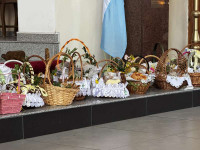 Poświęcenie pokarmów w Wielką Sobotę