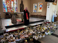 Poświęcenie pokarmów w Wielką Sobotę