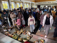 Poświęcenie pokarmów w Wielką Sobotę